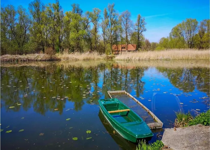 With Heated Pool Vikendica